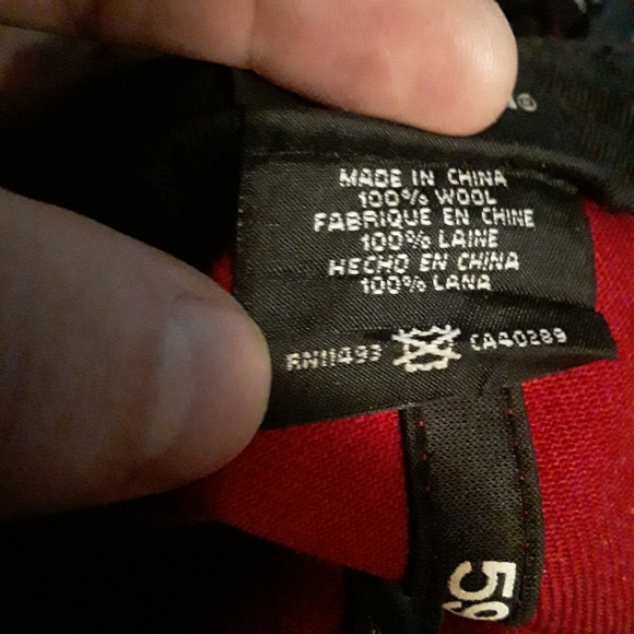 New Era/Toronto BlueJays Unisex Red Fitted BallCap - Picture 15 of 16